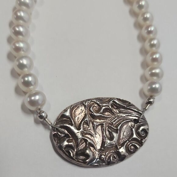 Sterling Silver and Pearl Bracelet - Picture 3 of 7